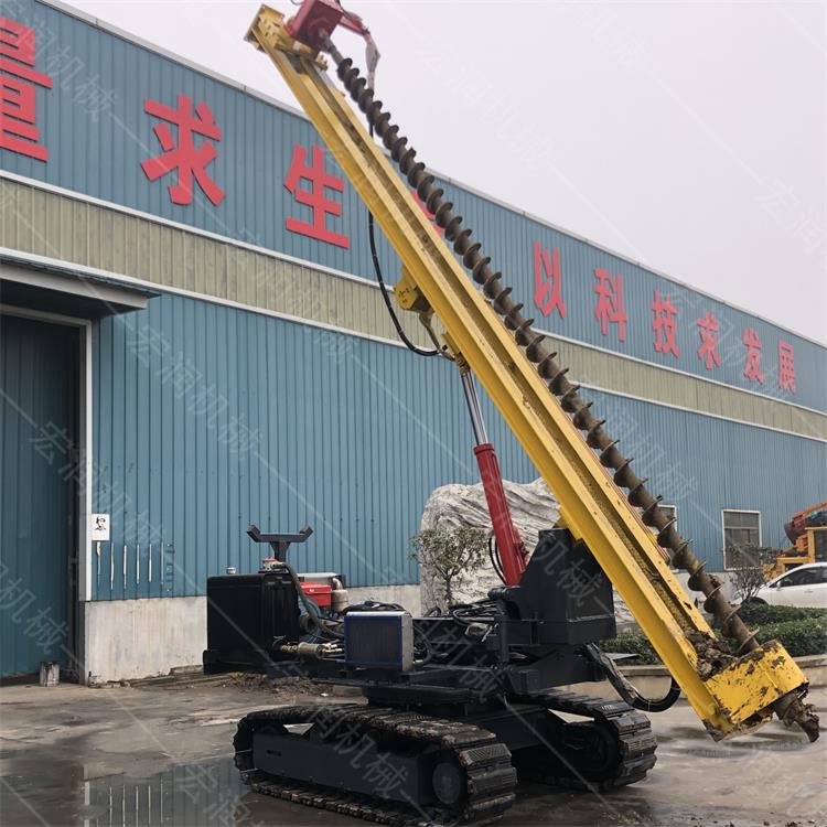 直銷(xiāo)光伏履帶鉆孔機(jī)，螺旋光伏鉆孔機(jī)