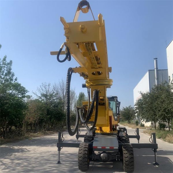 750輪式隧道鉆機(jī)，專業(yè)隧道鉆機(jī)廠家